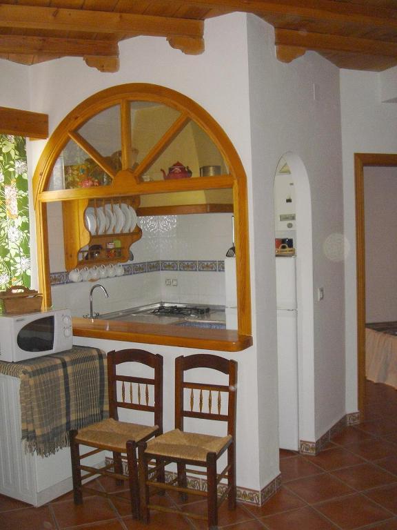 Apartamentos Buganvilla Villaluenga Del Rosario Phòng bức ảnh